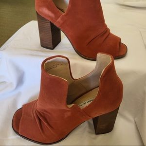 Kristin Cavallari by Chinese Laundry Open Toe/Peep Toe Booties Suede